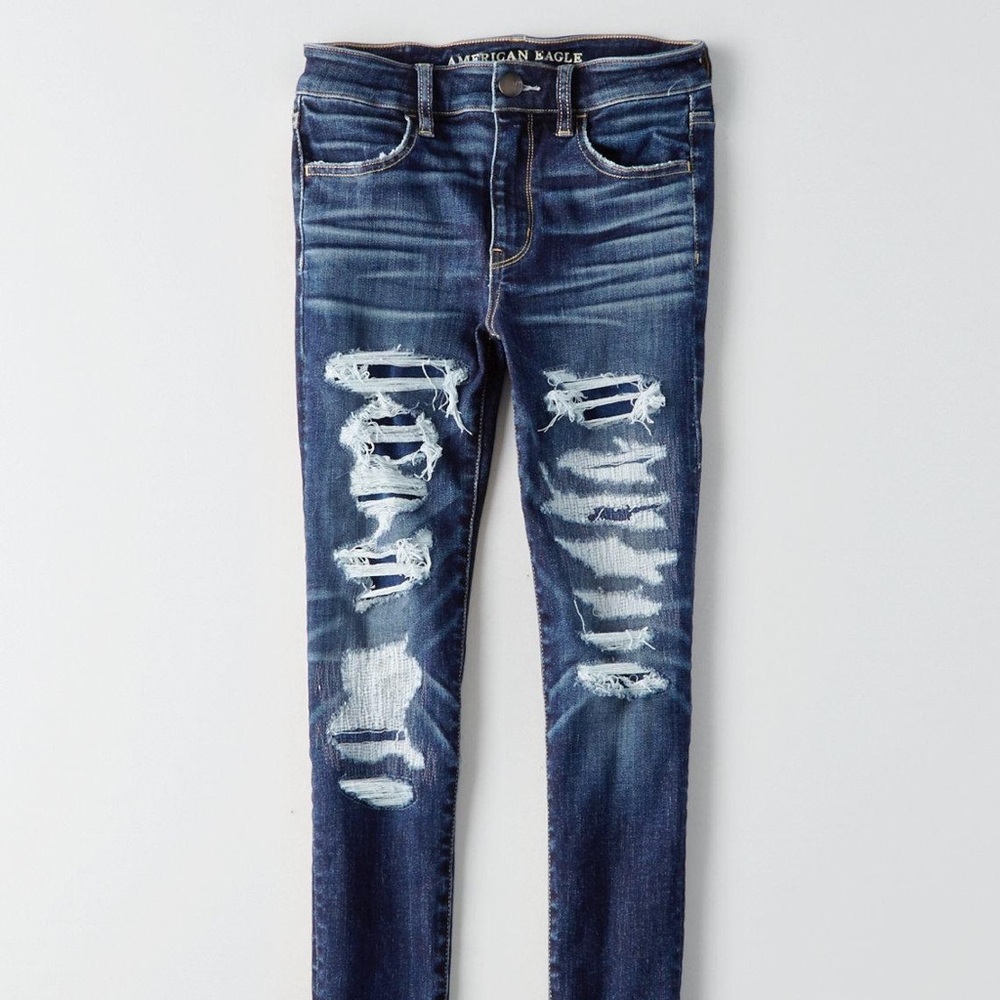 American Eagle sz 8 high rise distressed jeggings